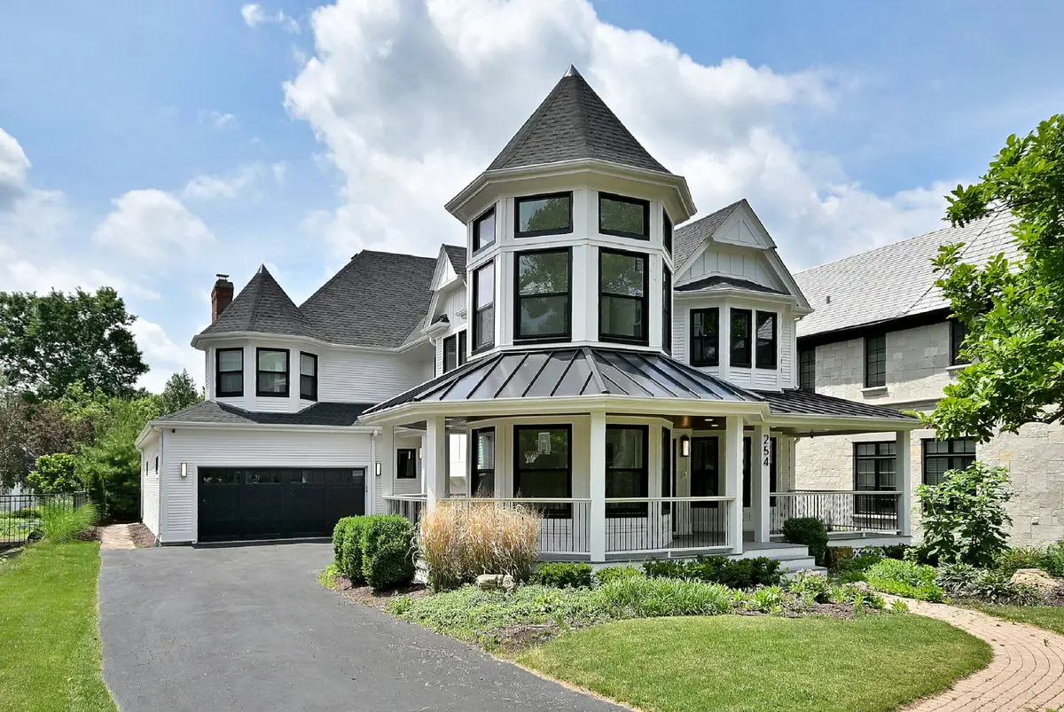 254 E South Street, Elmhurst, IL 60126 - #1