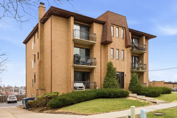 14655 Lamon Avenue #2N, Midlothian, IL 60445