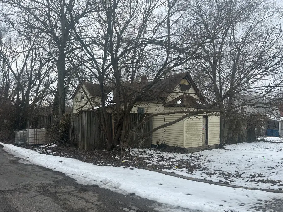 600 Lampert Street, Alton, IL 62002 - #2