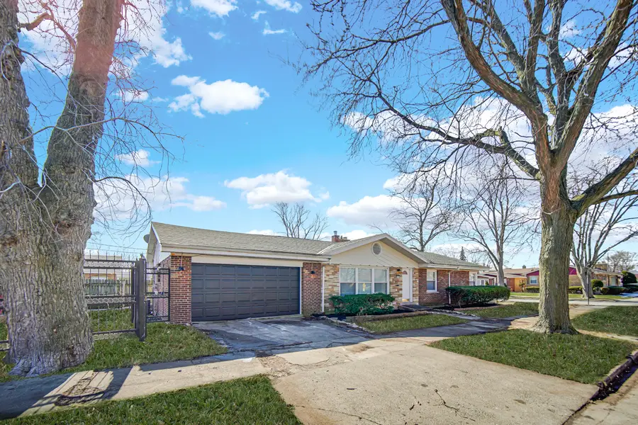 11701 S Campbell Avenue, Chicago, IL 60655 - #2