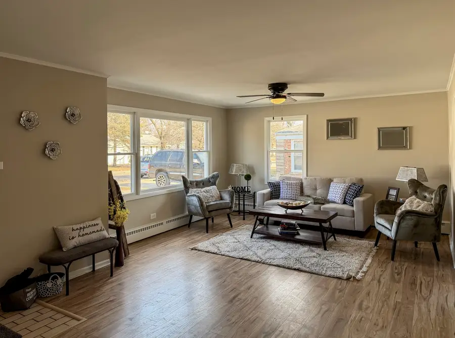 243 Mantua Street, Park Forest, IL 60466 - #2