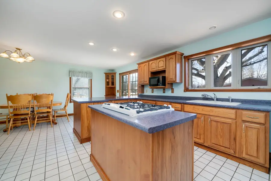 4414 W Il Rt 64, Mount Morris, IL 61054 - #2