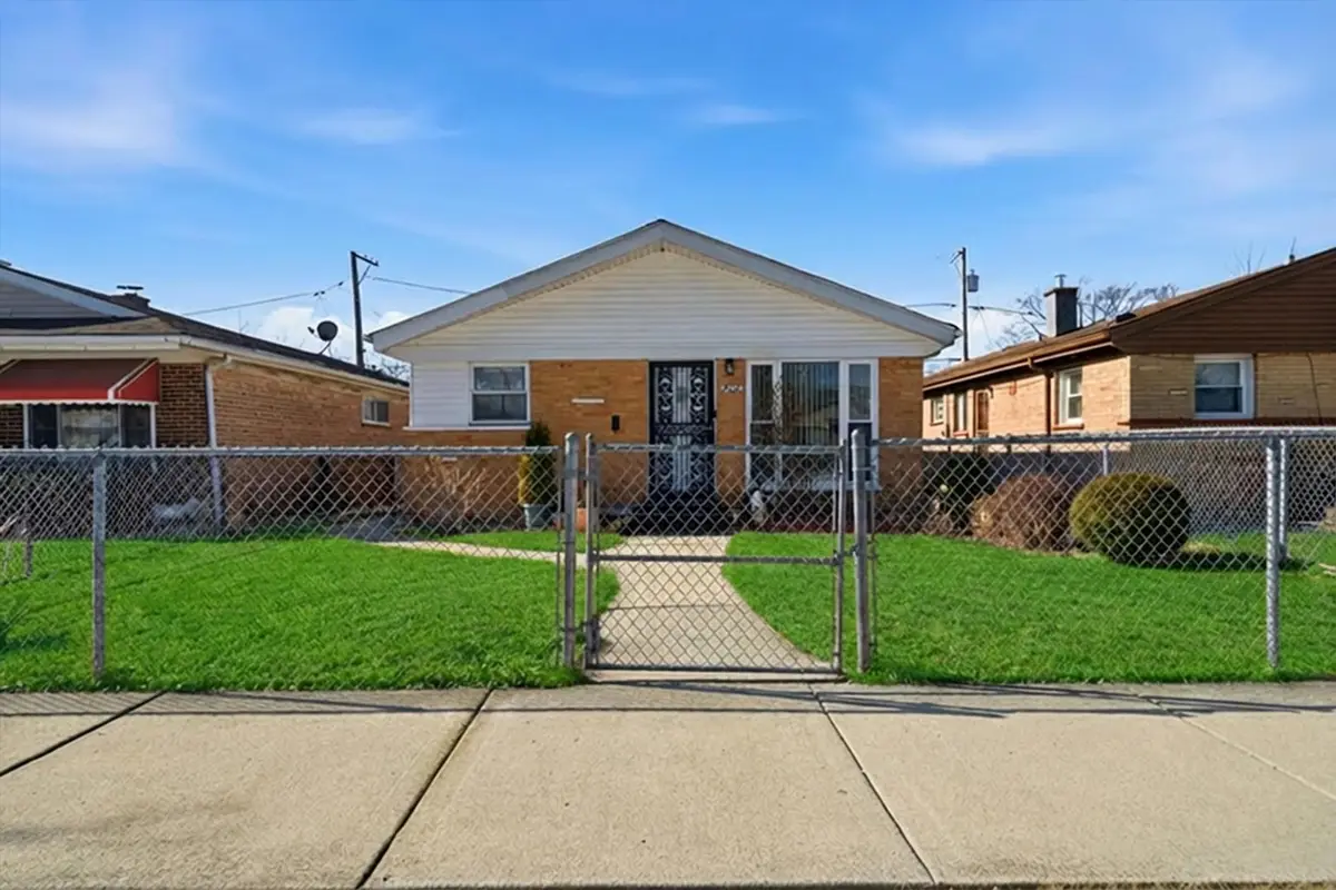 9532 S Green Street, Chicago, IL 60643 - #1