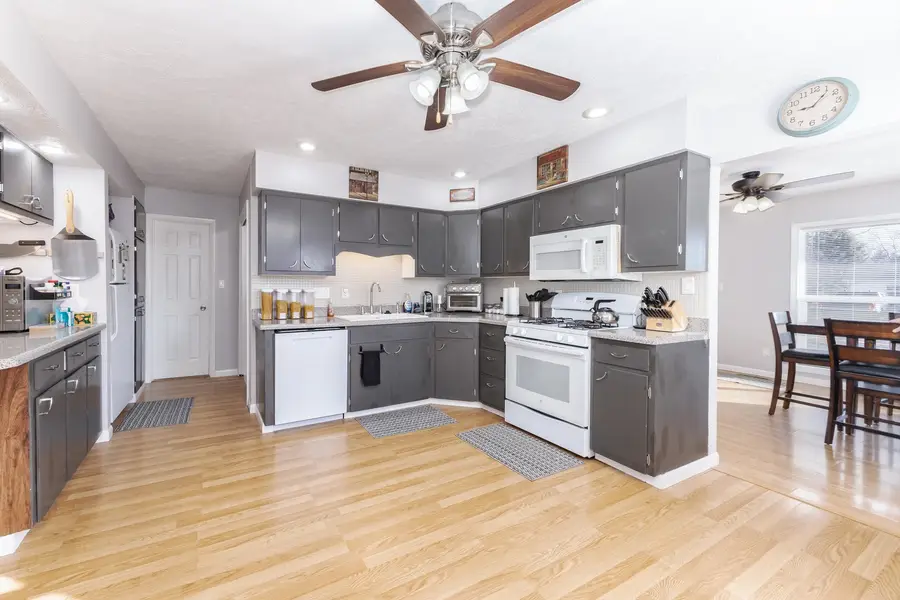 8198 Pine Avenue, Downs, IL 61736 - #2