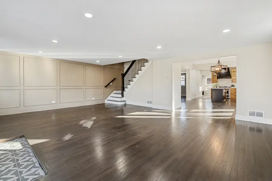 929 Prairie Avenue, Park Ridge, IL 60068 - #2