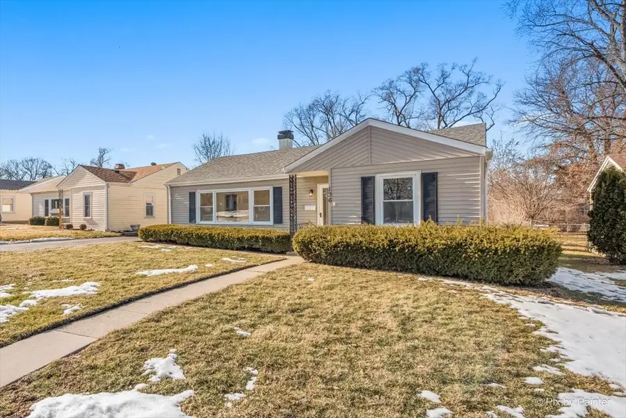 136 Walnut Court, Mundelein, IL 60060 - #3