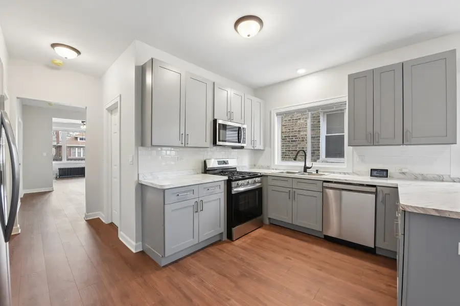 6938 S Rockwell Street, Chicago, IL 60629 - #3