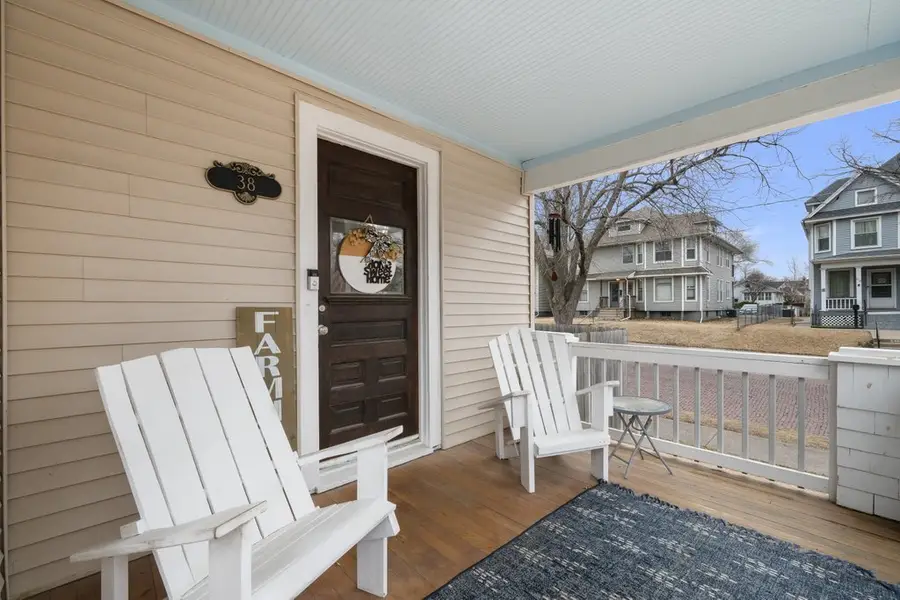 38 Oak Lane, Davenport, IA 52803 - #3