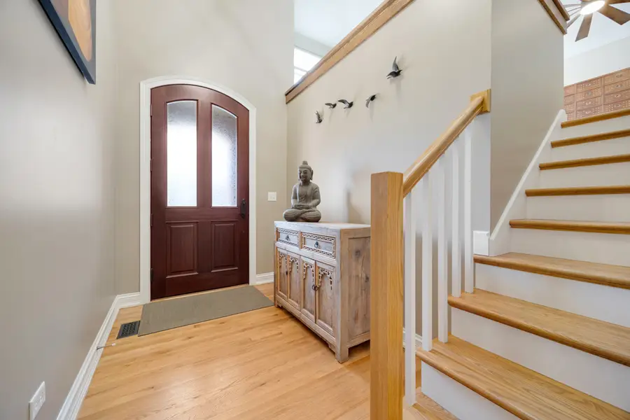 38 Bluestone Drive, Saint Charles, IL 60174 - #2