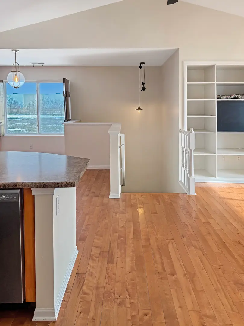 7422 Chucks Way, Loves Park, IL 61111 - #3