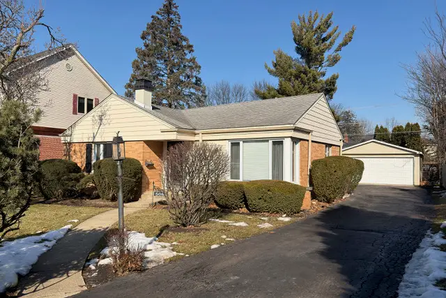 508 W Lonnquist Boulevard, Mount Prospect, IL 60056 - #2