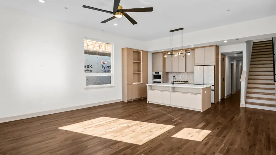 4447 S Vincennes Avenue #1, Chicago, IL 60653 - #2