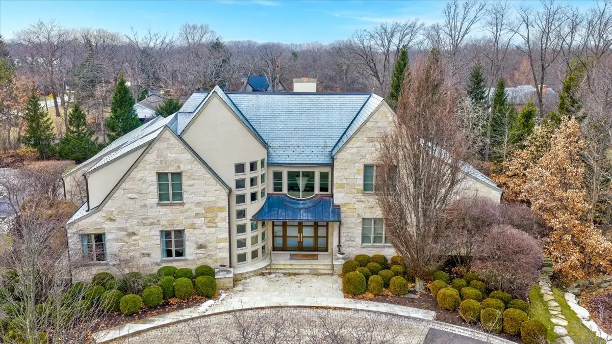 2 Bridlewood Road, Northbrook, IL 60062 - #1