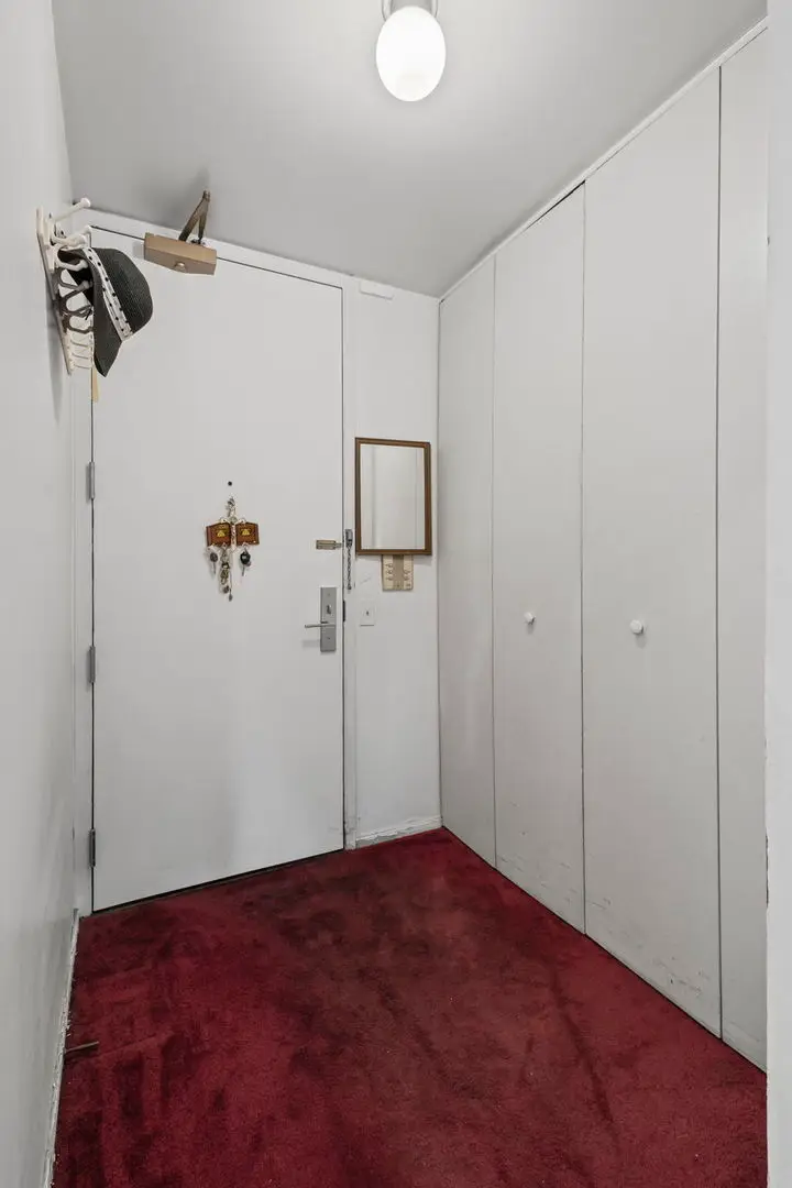 4343 N Clarendon Avenue #1715, Chicago, IL 60613 - #3