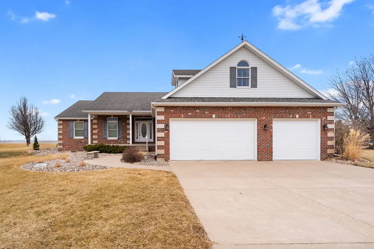 27018 Glynns Creek Court, Eldridge, IA 52748 - #1