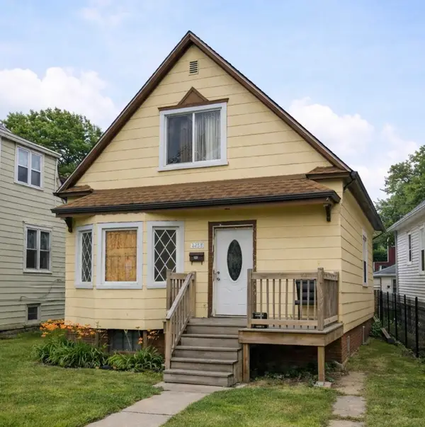 1257 W 72nd Place, Chicago, IL 60636