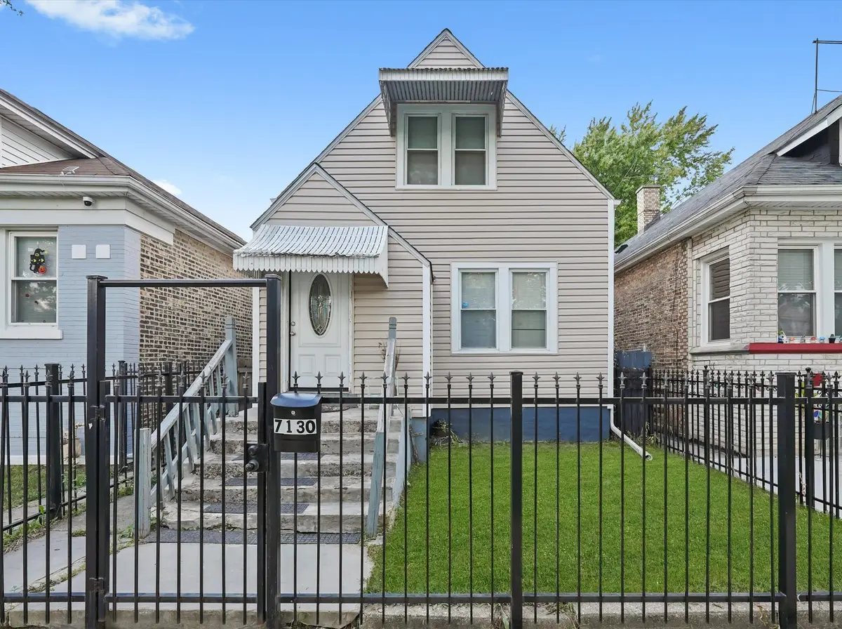 7130 S Seeley Avenue, Chicago, IL 60636 - #1
