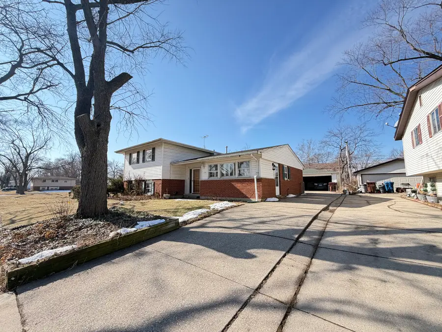 126 Indiana Street, Park Forest, IL 60466 - #2