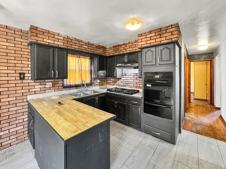 12326 S Indiana Avenue, Chicago, IL 60628 - #3