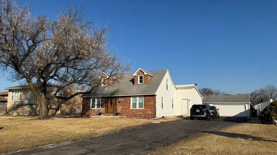 7700 W 83rd Street, Bridgeview, IL 60455 - #3