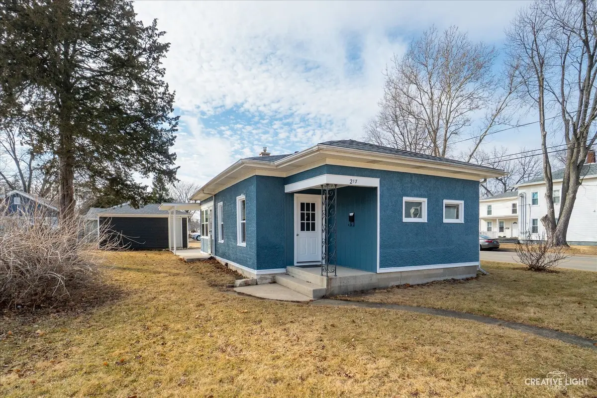 217 N Hugh Street, Plano, IL 60545 - #1