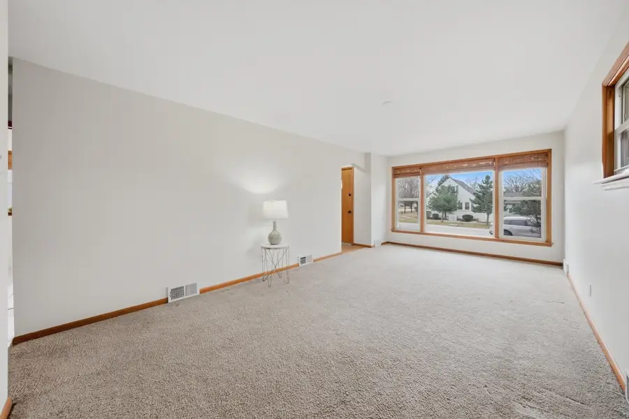 3734 W 117th Street, Alsip, IL 60803 - #3