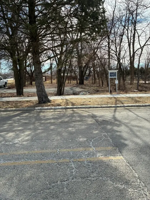 Address Withheld By Seller, Mokena, IL 60448