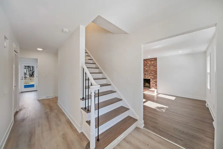 2508 W Atlantic Avenue, Waukegan, IL 60085 - #3