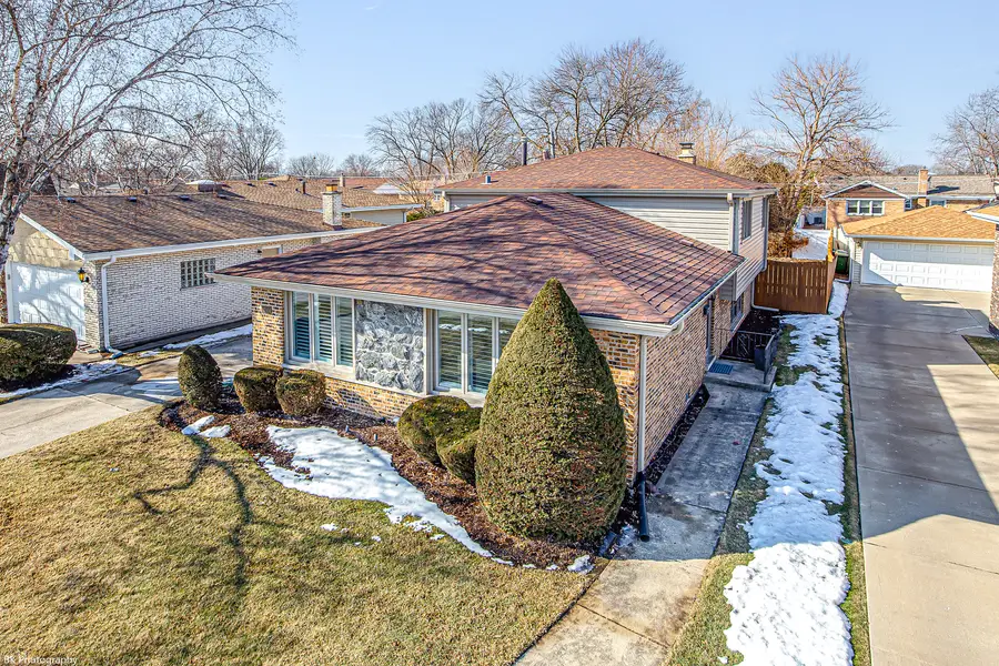 10304 Linus Lane, Oak Lawn, IL 60453 - #2