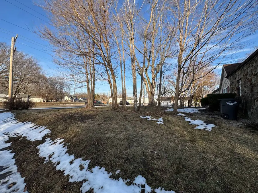 608 W Fairchild Street, Danville, IL 61832 - #3