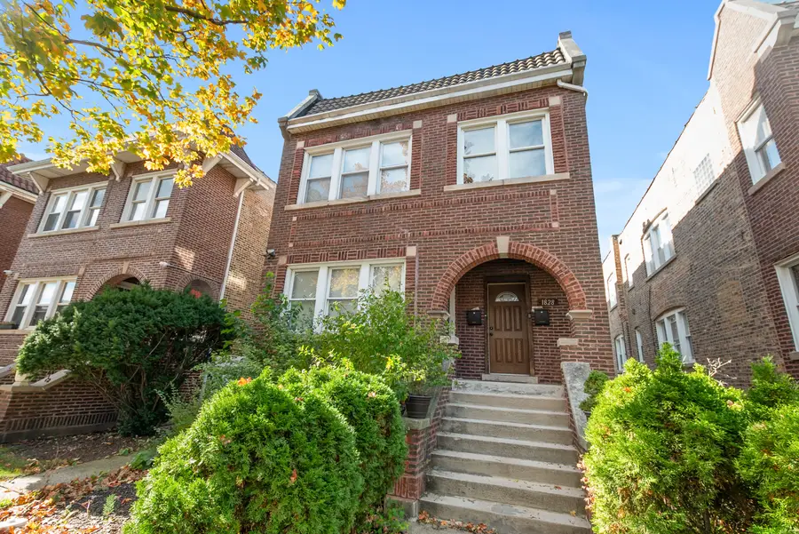 1828 S 58th Avenue, Cicero, IL 60804 - #2