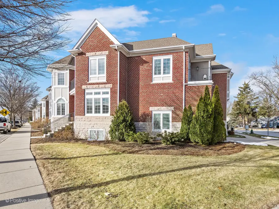 1454 E Northwest Highway, Arlington Heights, IL 60004 - #2