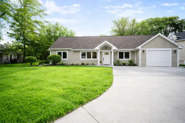 1210 W 55th Place, Countryside, IL 60525