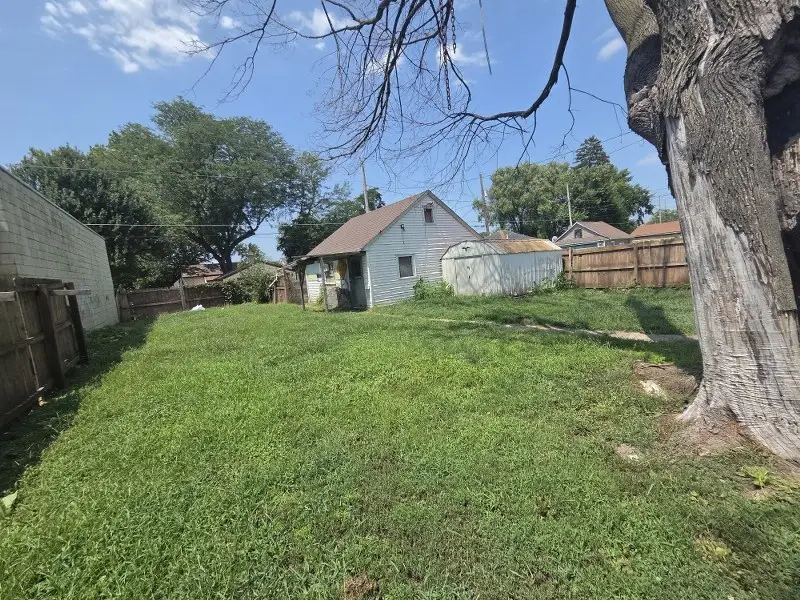311 54th Street, Moline, IL 61265 - #3