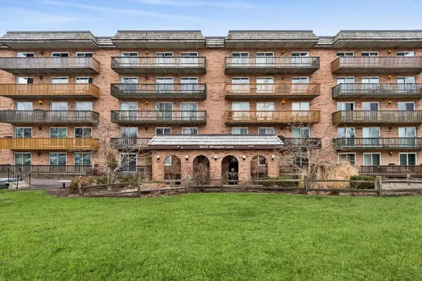 8025 Woodglen Lane #112, Downers Grove, IL 60516