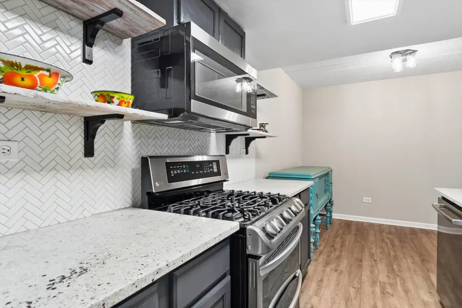 8025 Woodglen Lane #112, Downers Grove, IL 60516 - #3