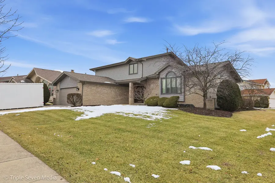 8101 Highfield Court, Tinley Park, IL 60487 - #3