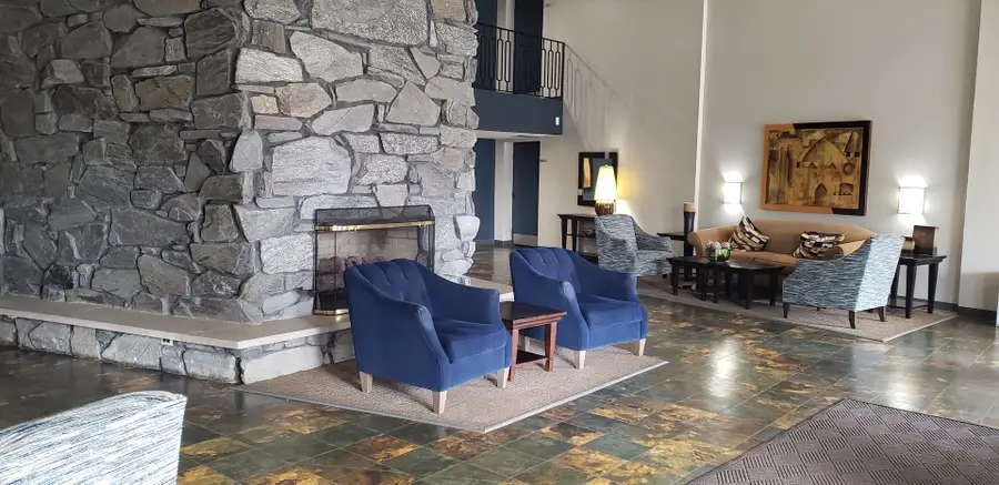 1198 Royal Glen Drive #121-C, Glen Ellyn, IL 60137 - #3