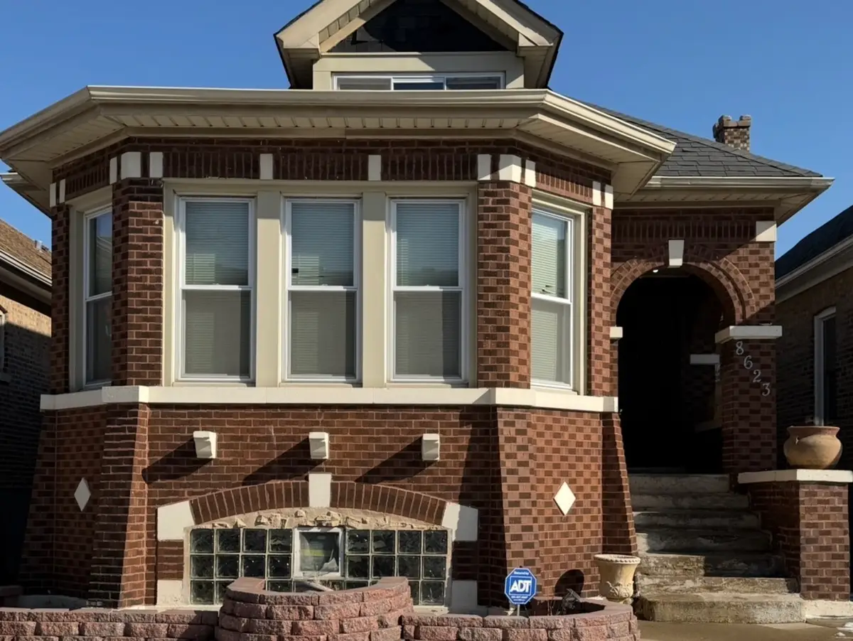 8623 S Cregier Avenue, Chicago, IL 60617 - #1