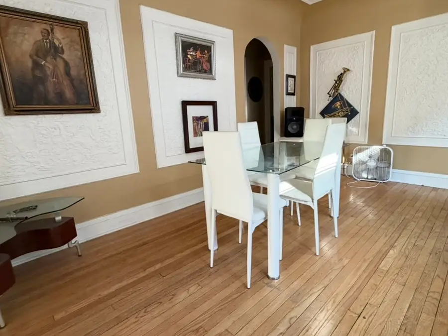 8623 S Cregier Avenue, Chicago, IL 60617 - #3