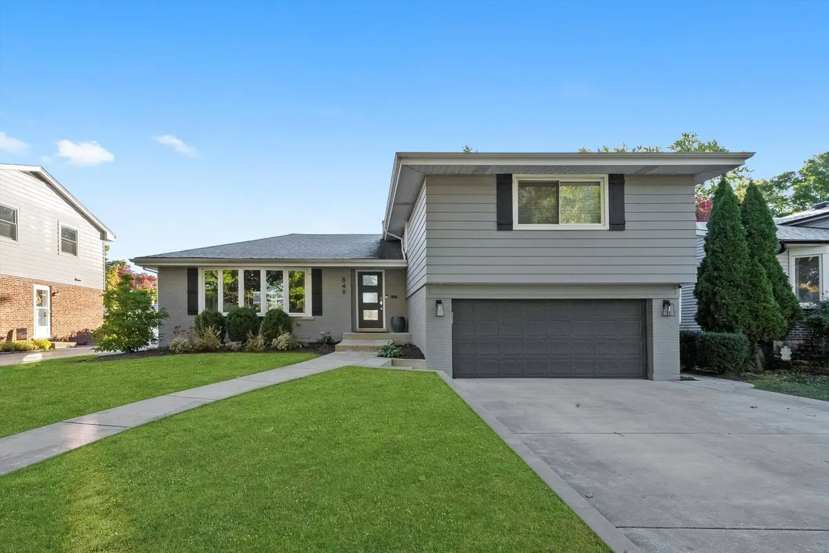 849 S Swain Avenue, Elmhurst, IL 60126 - #1