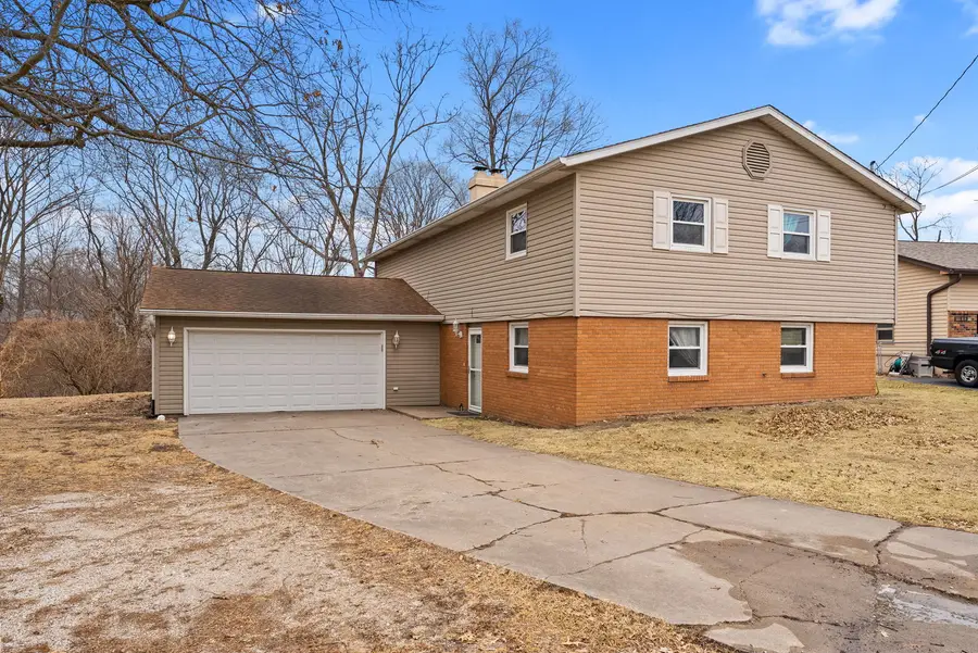 110 Andrea Court, Cleveland, IL 61241 - #2