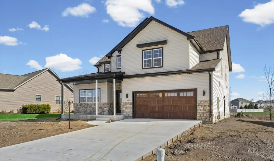 1306 Roberto Road, Mahomet, IL 61853 - #2