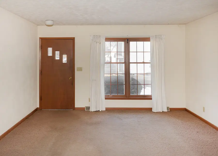 5418 11th Ave B, Moline, IL 61265 - #3