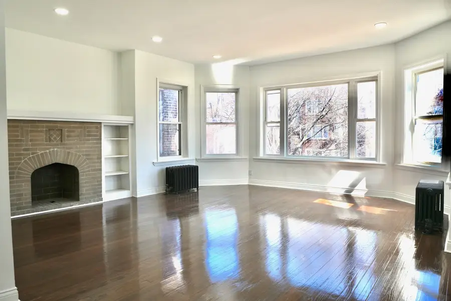 8040 S Rhodes Avenue, Chicago, IL 60619 - #3