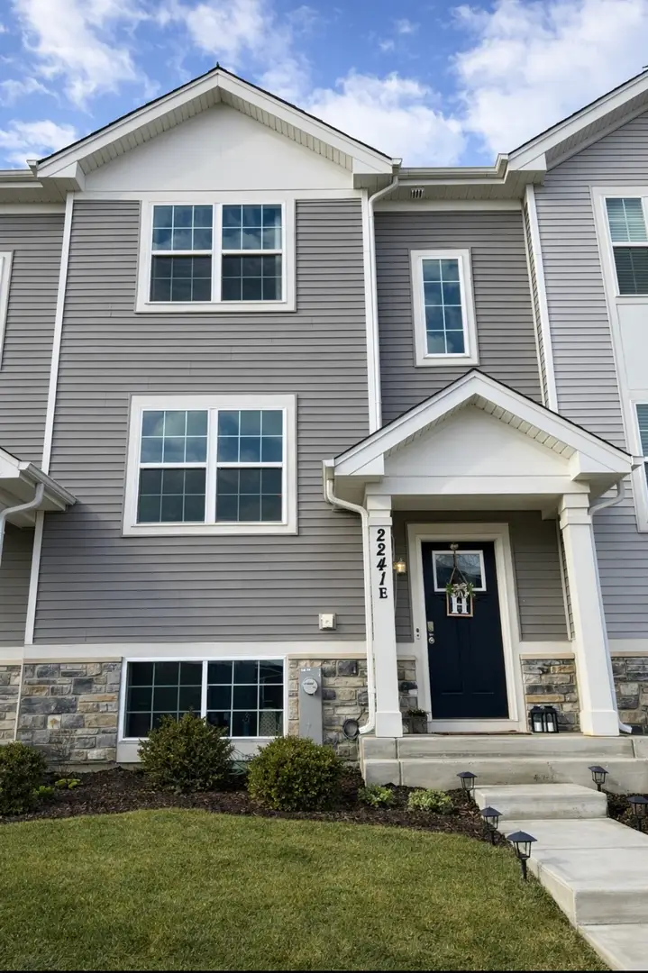 2241 Sassafras Way #E, Wonder Lake, IL 60097 - #1