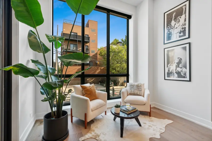 1541 W Pearson Street #1, Chicago, IL 60642 - #2