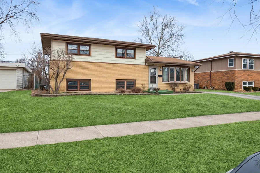 87 E Craig Drive, Chicago Heights, IL 60411 - #2