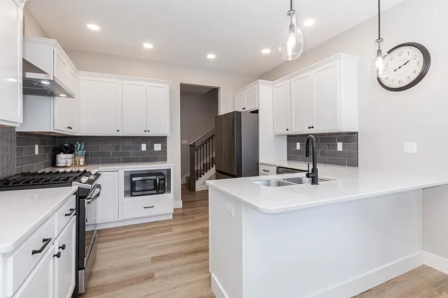 401 B Jenny Lane, Heyworth, IL 61745 - #3