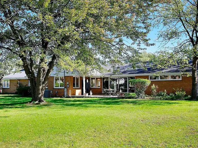 3336 Overland Pass, Northbrook, IL 60062 - #2